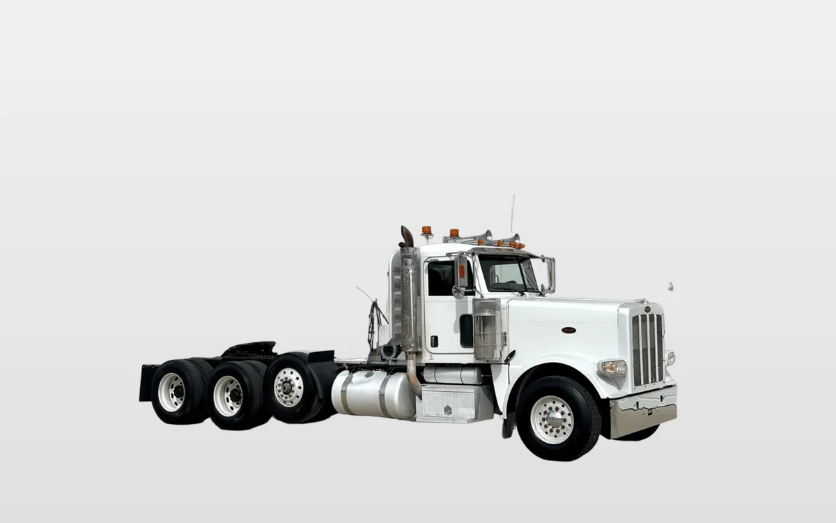 2008 Peterbilt - image 1
