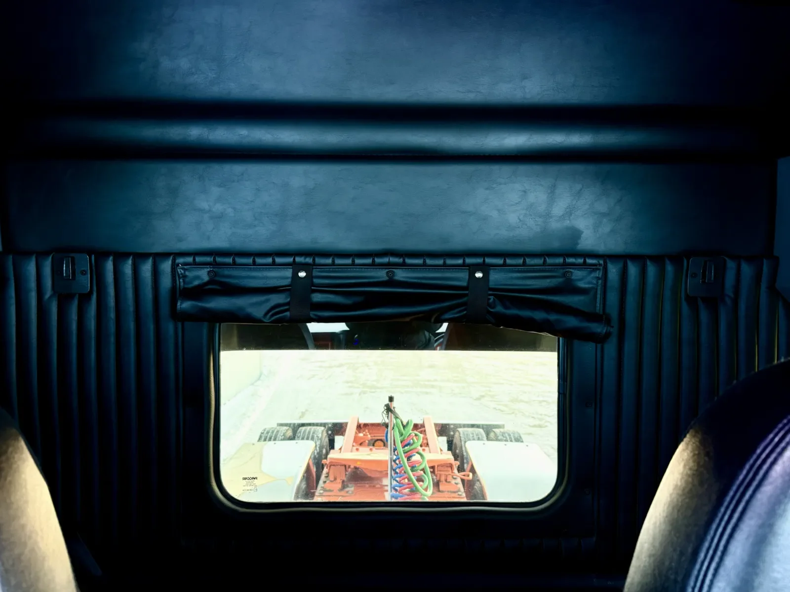 2018 Kenworth W900 - image 23