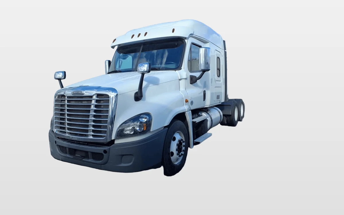 2020 Freightliner - image 1