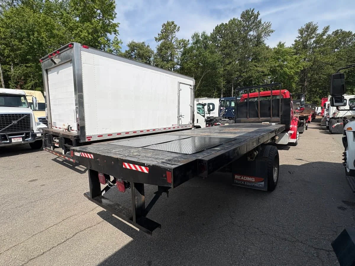 2020 Freightliner M2 106 in Ashland, VA — photo 4