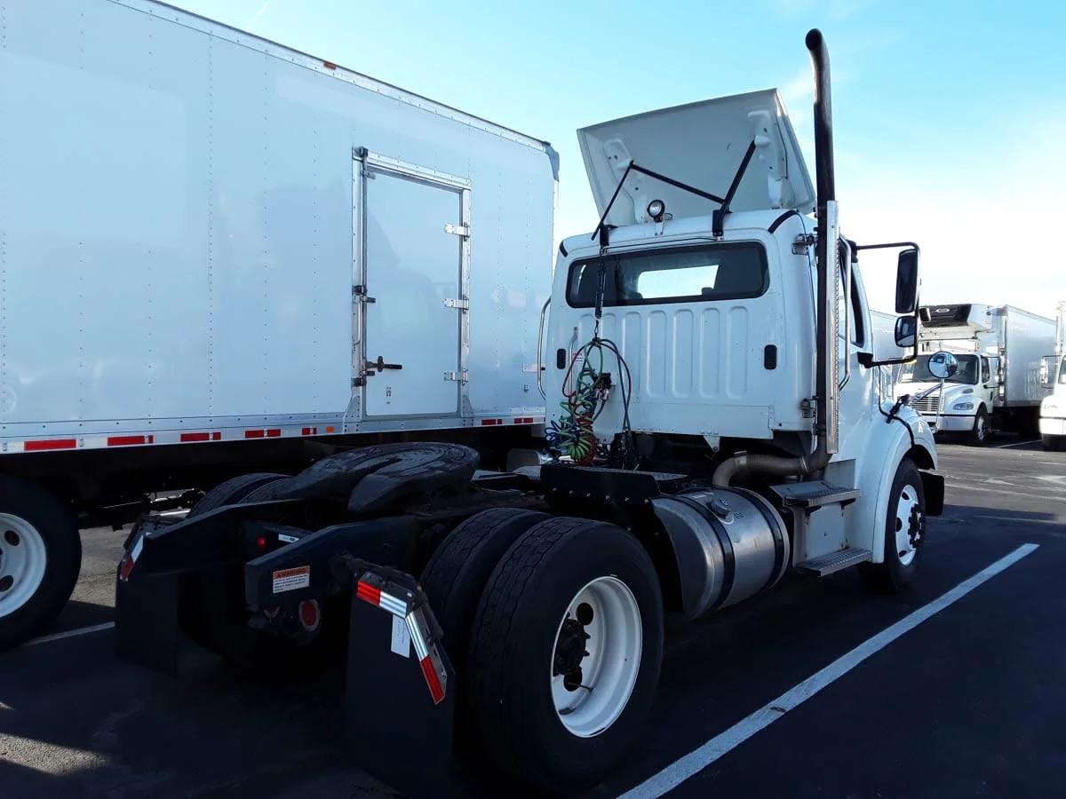 2020 Freightliner M2 112 - image 4