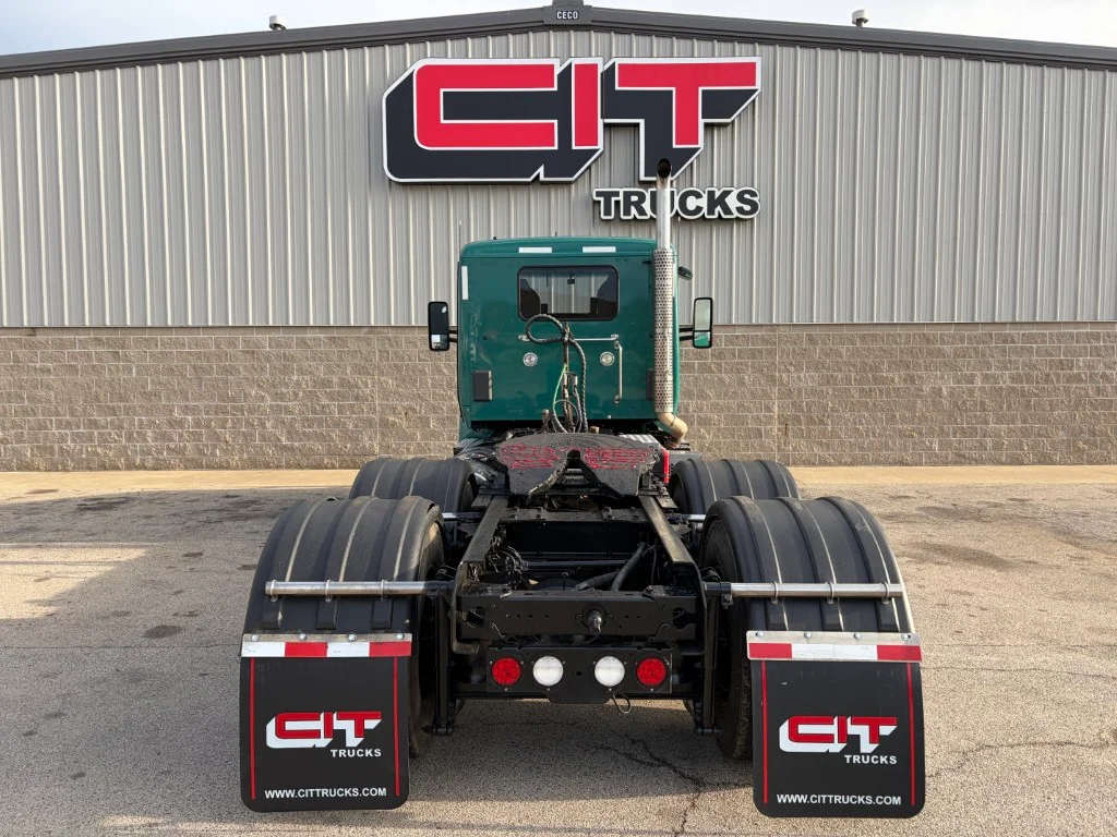 2018 Kenworth T680 - image 4