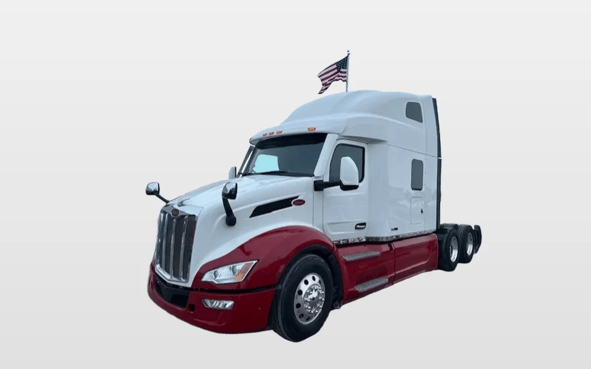 2023 PETERBILT 579 - image 1