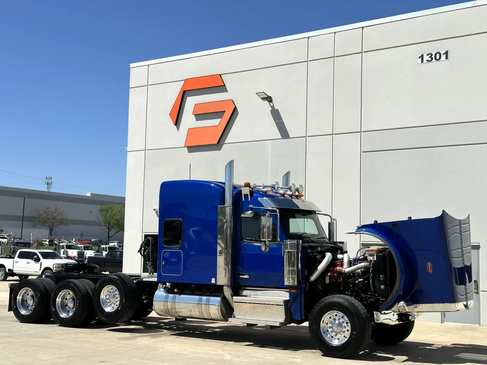 2025 Peterbilt 589 - image 9