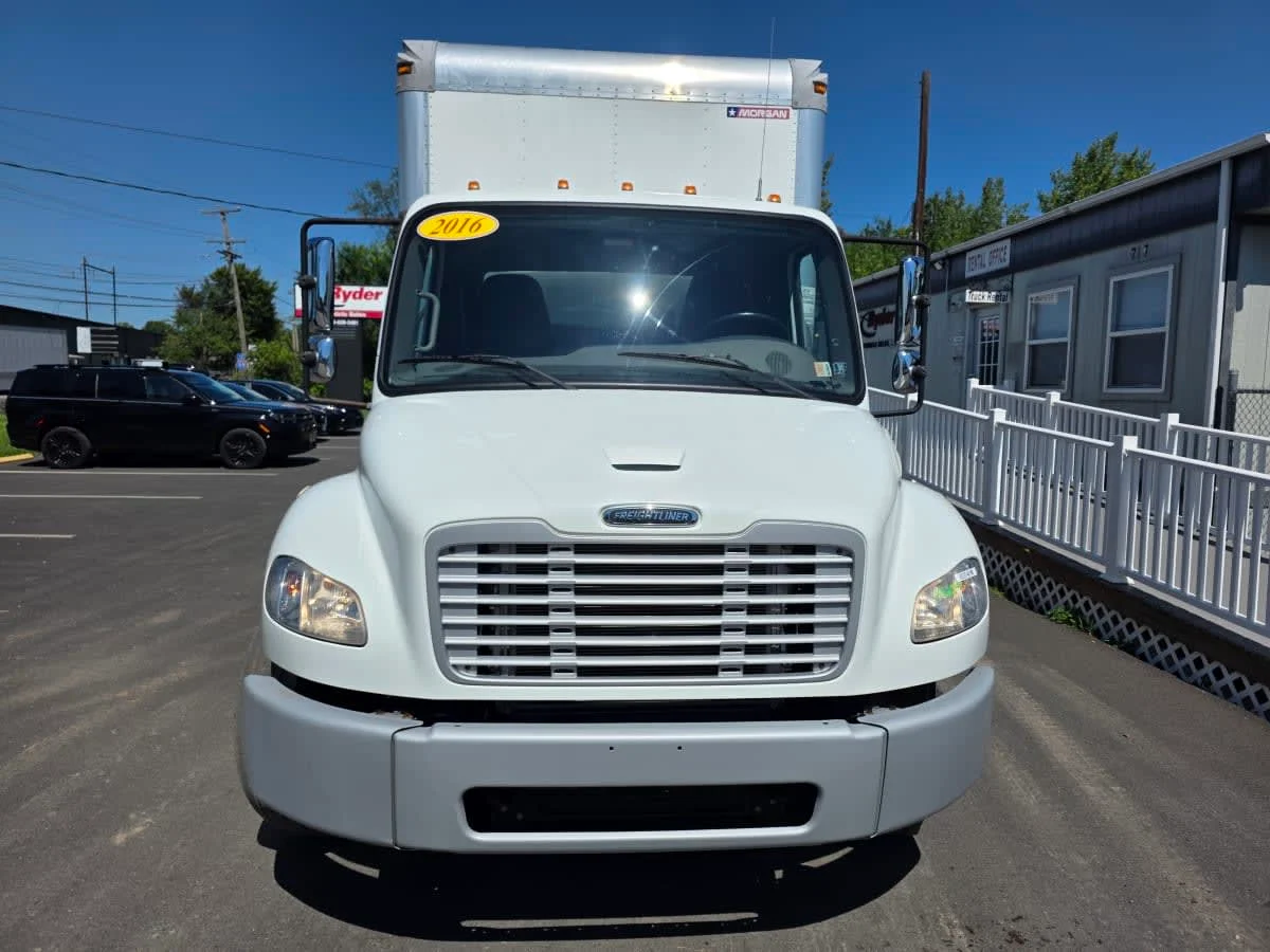 2016 Freightliner M2 106 in Bensalem, PA — photo 2