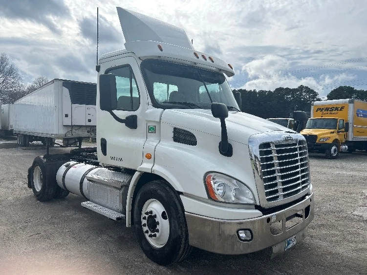 2019 Freightliner Cascadia in Jackson, TN