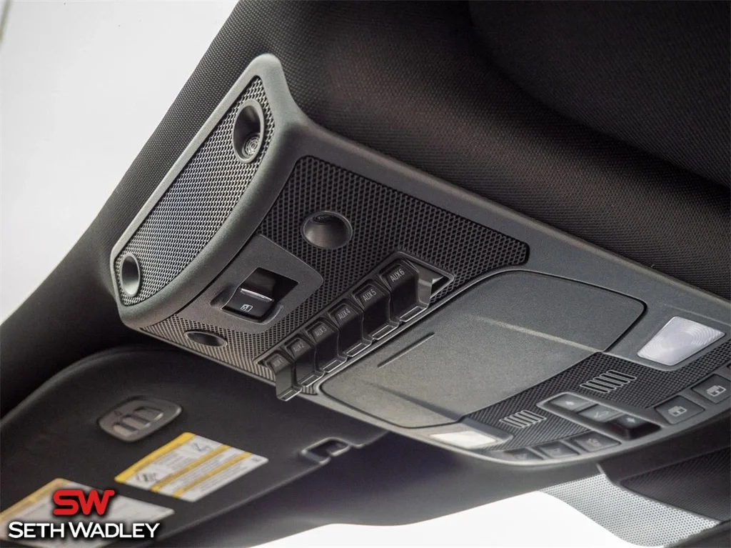 2022 Ford — photo 31