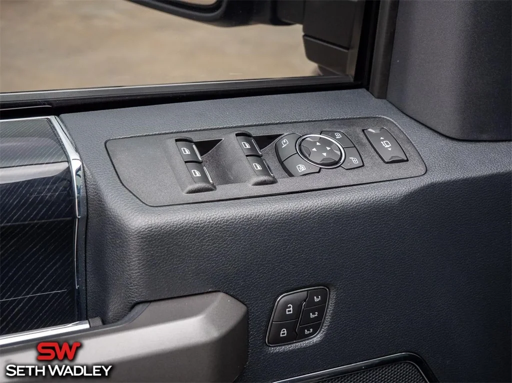 2022 Ford — photo 48