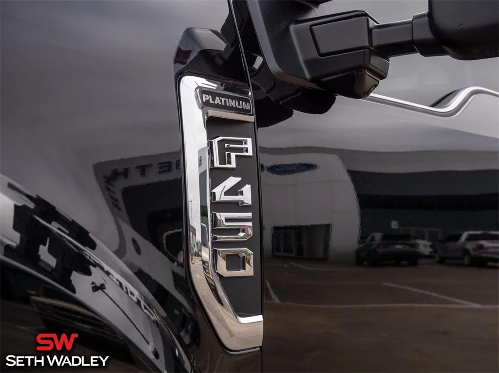2022 Ford — photo 7