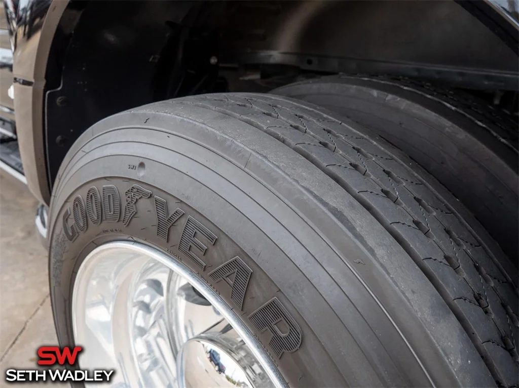 2022 Ford — photo 12