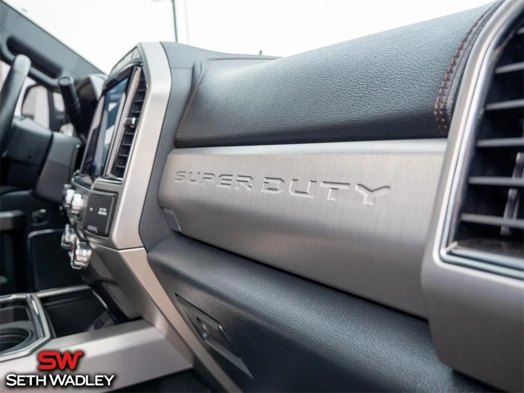 2022 Ford — photo 27