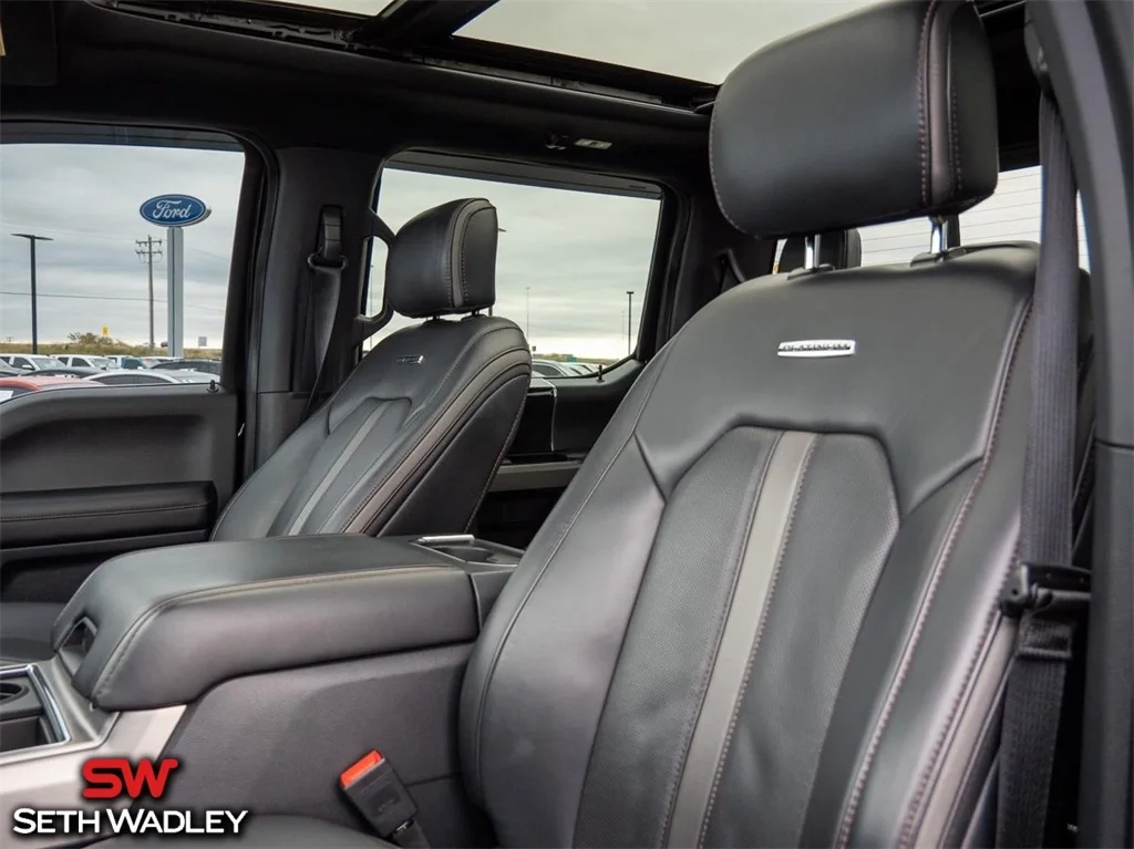 2022 Ford — photo 44