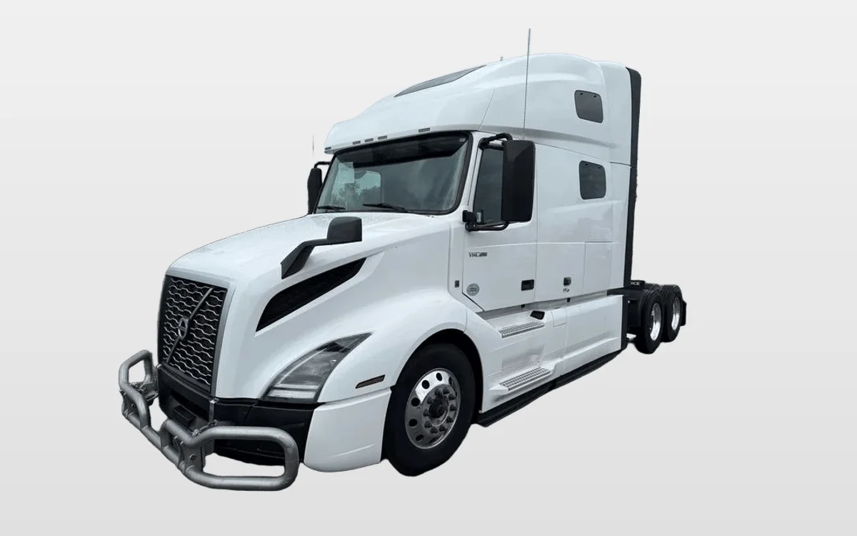 2022 Volvo VNL 760 in Elk River