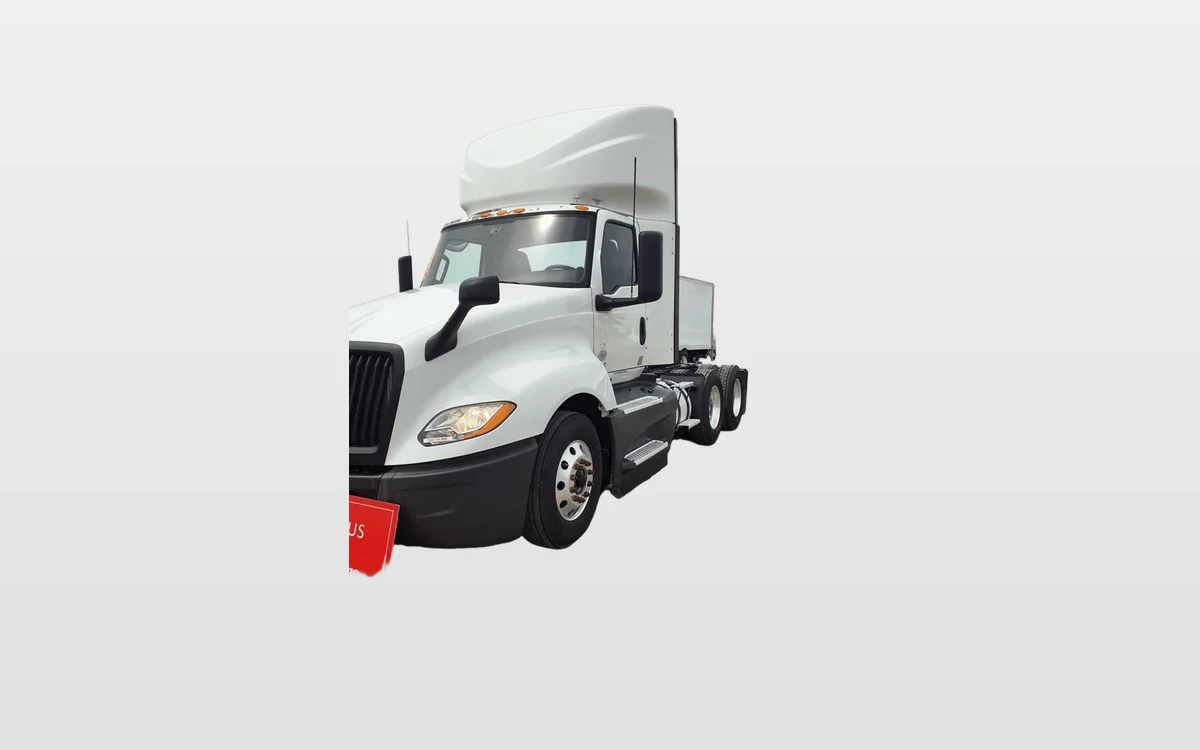 2020 International - image 1