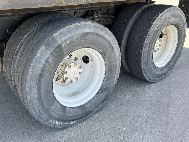 2000 Volvo in Boise, ID — photo 27