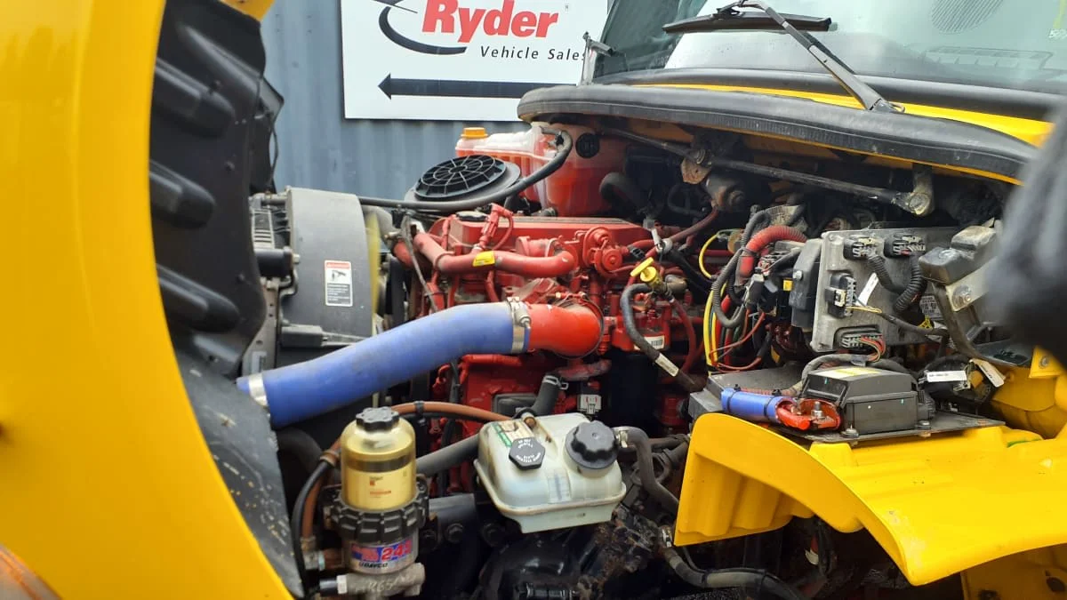 2021 Freightliner M2 106 in Springfield, MA — photo 10