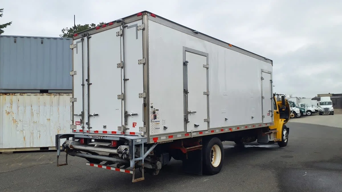 2021 Freightliner M2 106 in Springfield, MA — photo 4
