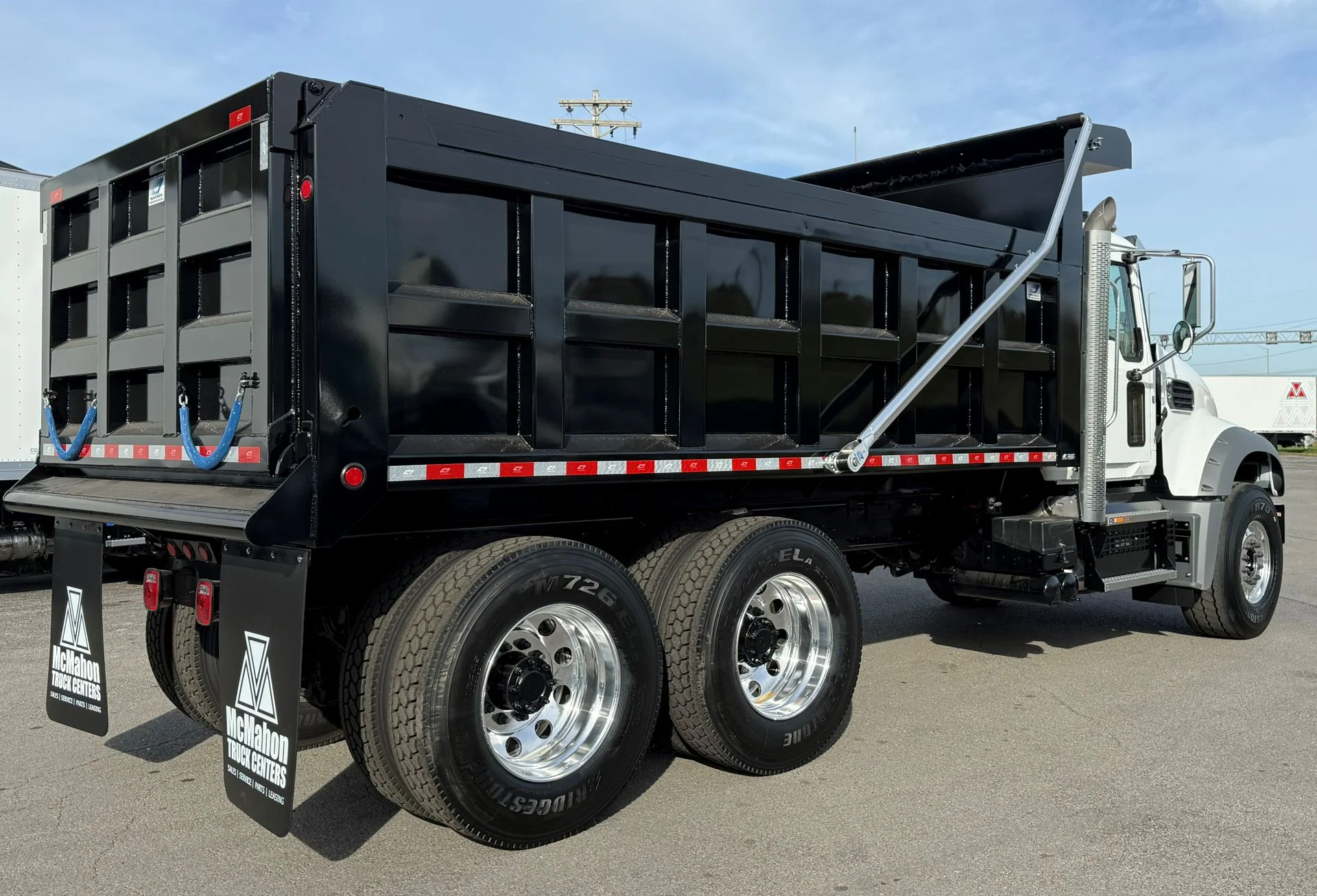 2026 Mack Granite - image 5