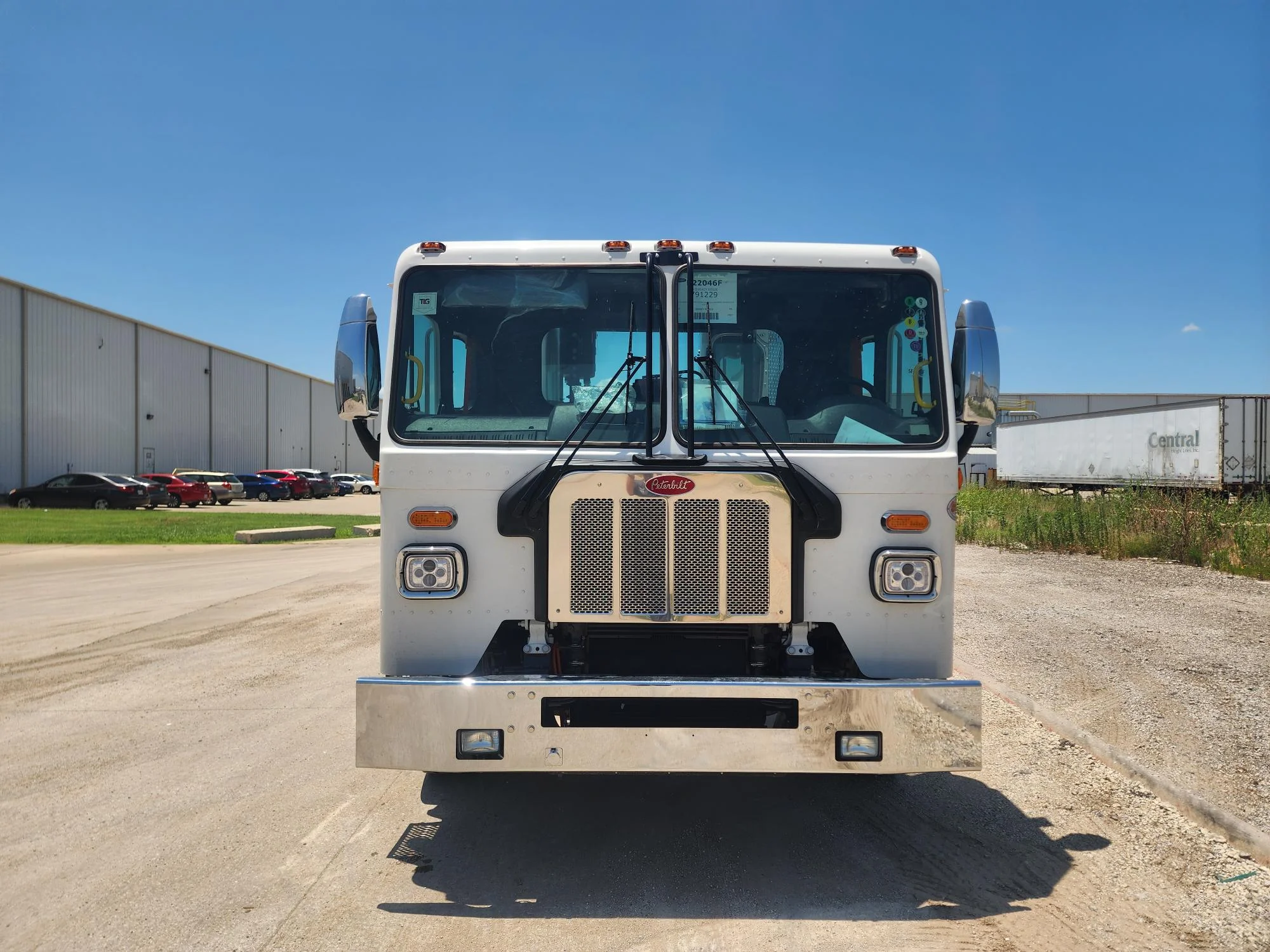 2026 Peterbilt 520 in Cincinnati, OH — photo 2
