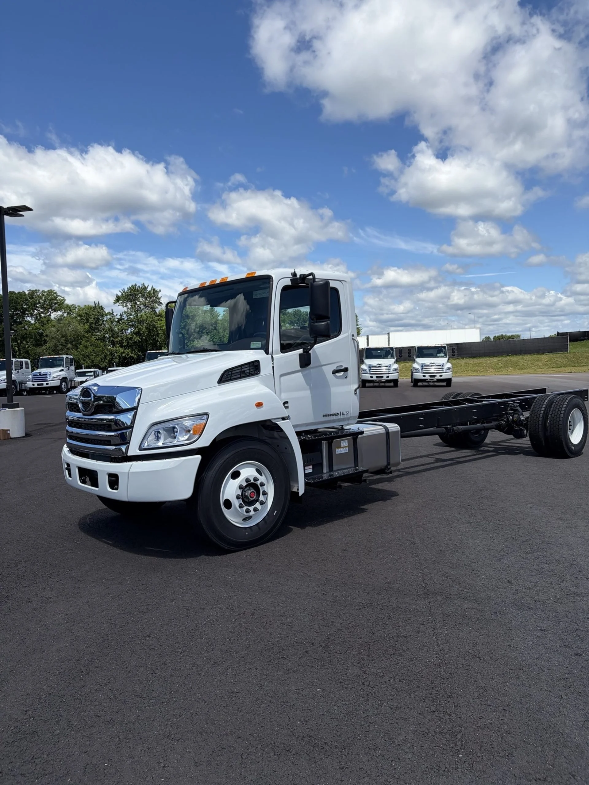 2027 Hino in Souderton, PA