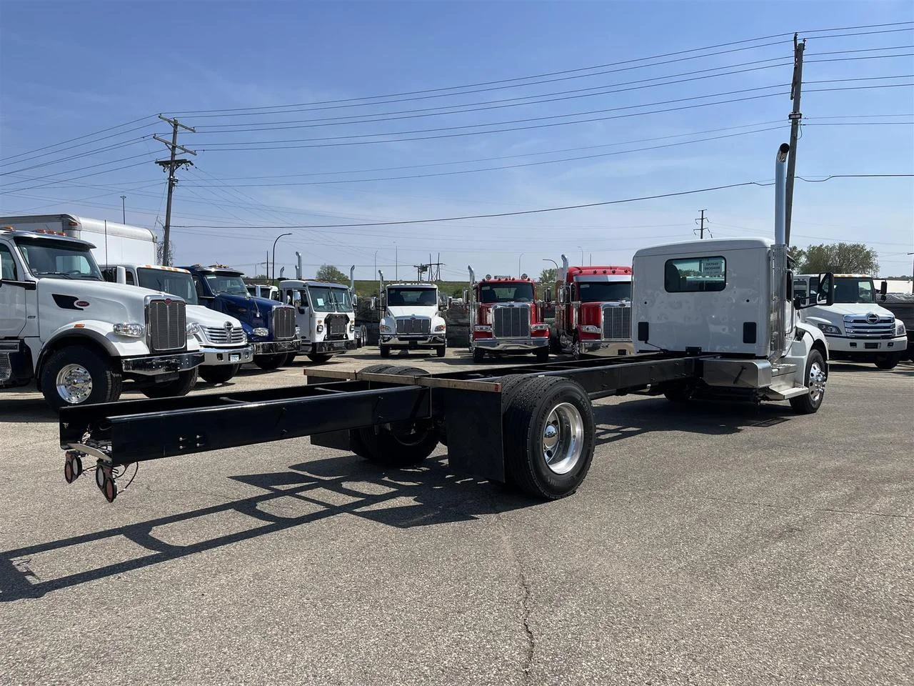 2026 Peterbilt 536 in South St. Paul, MN — photo 5