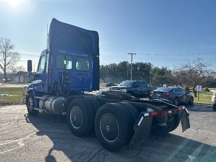 2020 Freightliner in Elkhart, IN — photo 5