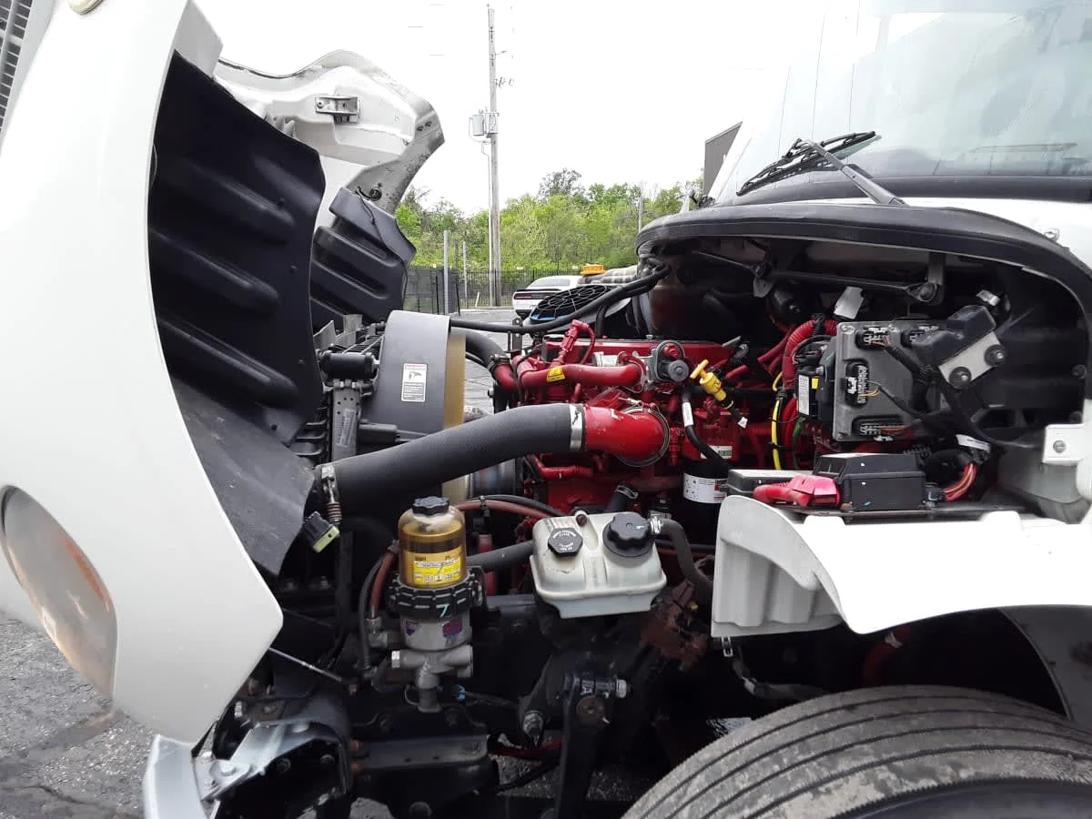 2020 Freightliner M2 106 in Kansas City, MO — photo 8