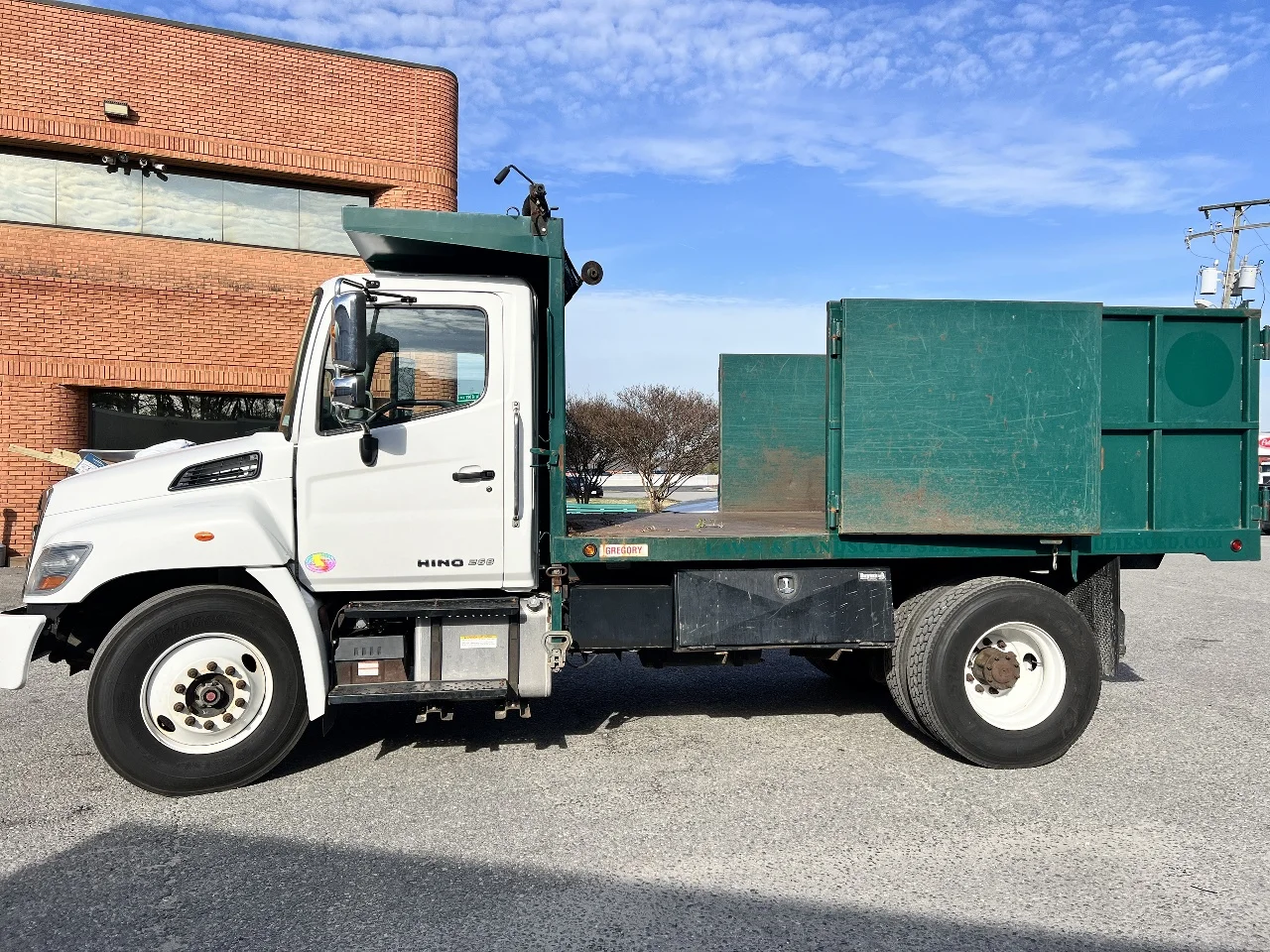 2020 Hino 268 in Linthicum Heights, MD — photo 6
