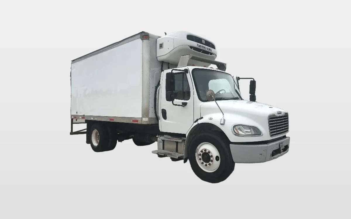2016 Freightliner M2 106 - image 1