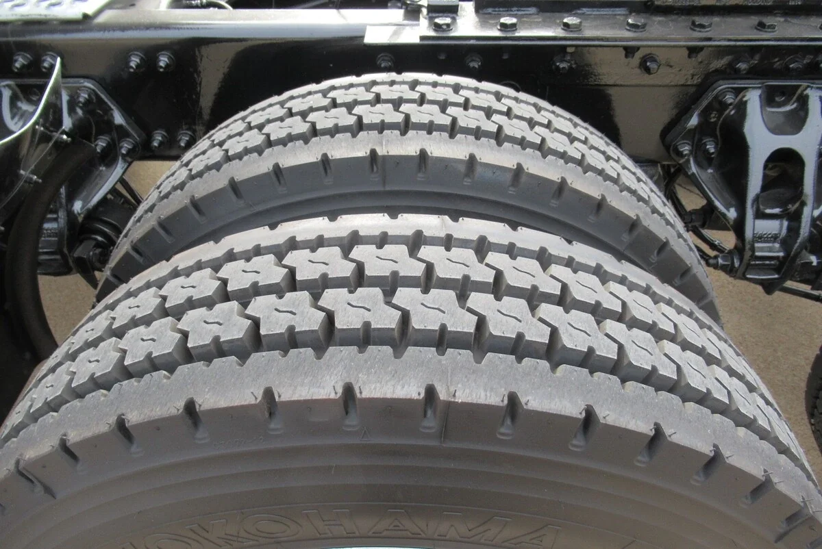 2023 Kenworth T680 - image 10