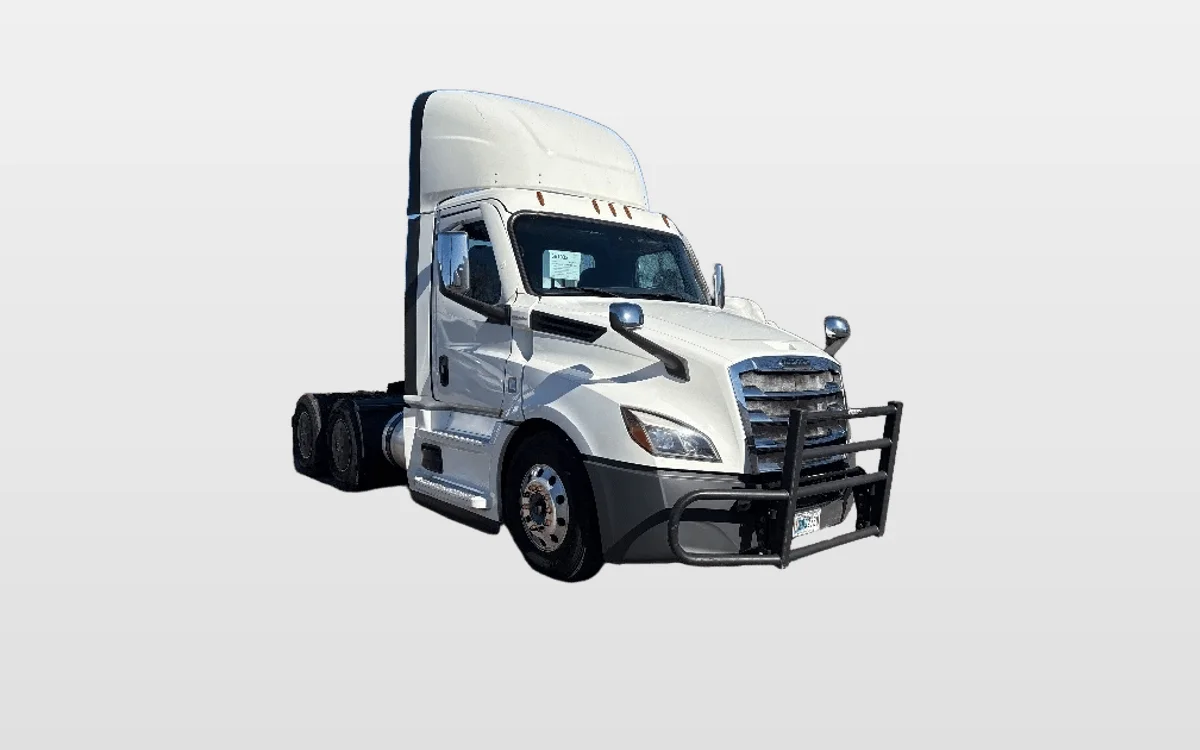 2020 Freightliner - image 1