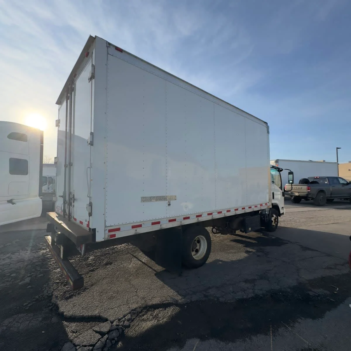 2019 Isuzu NPR - image 4