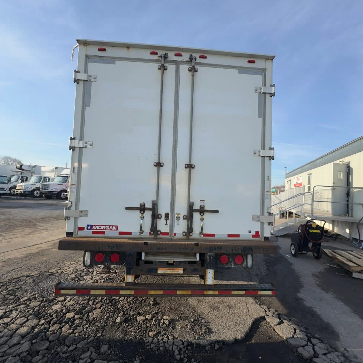 2019 Isuzu NPR - image 5