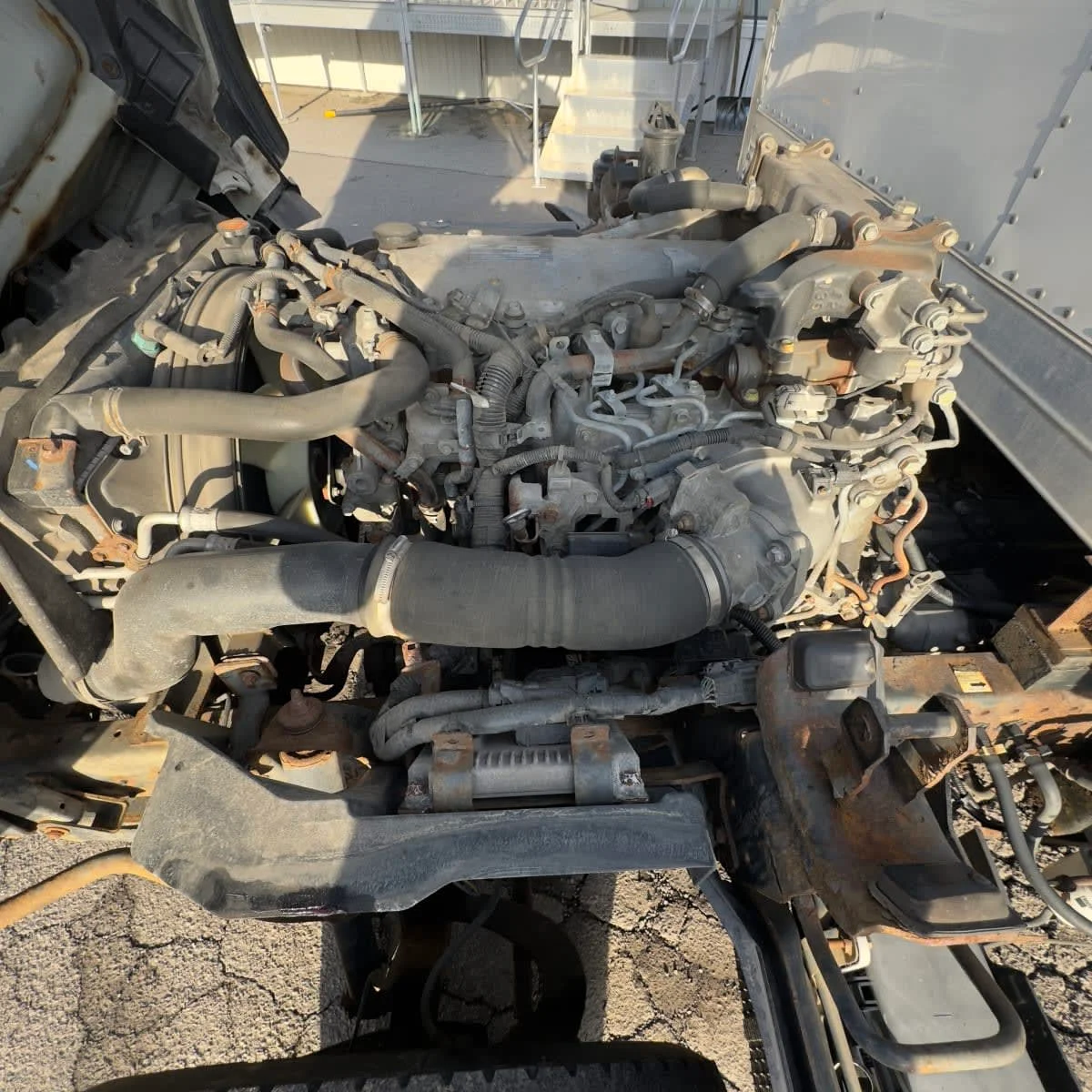 2019 Isuzu NPR - image 9