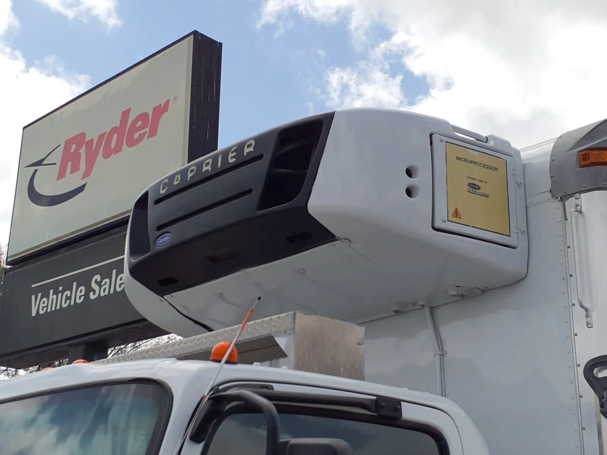 2012 Isuzu NRR - image 7