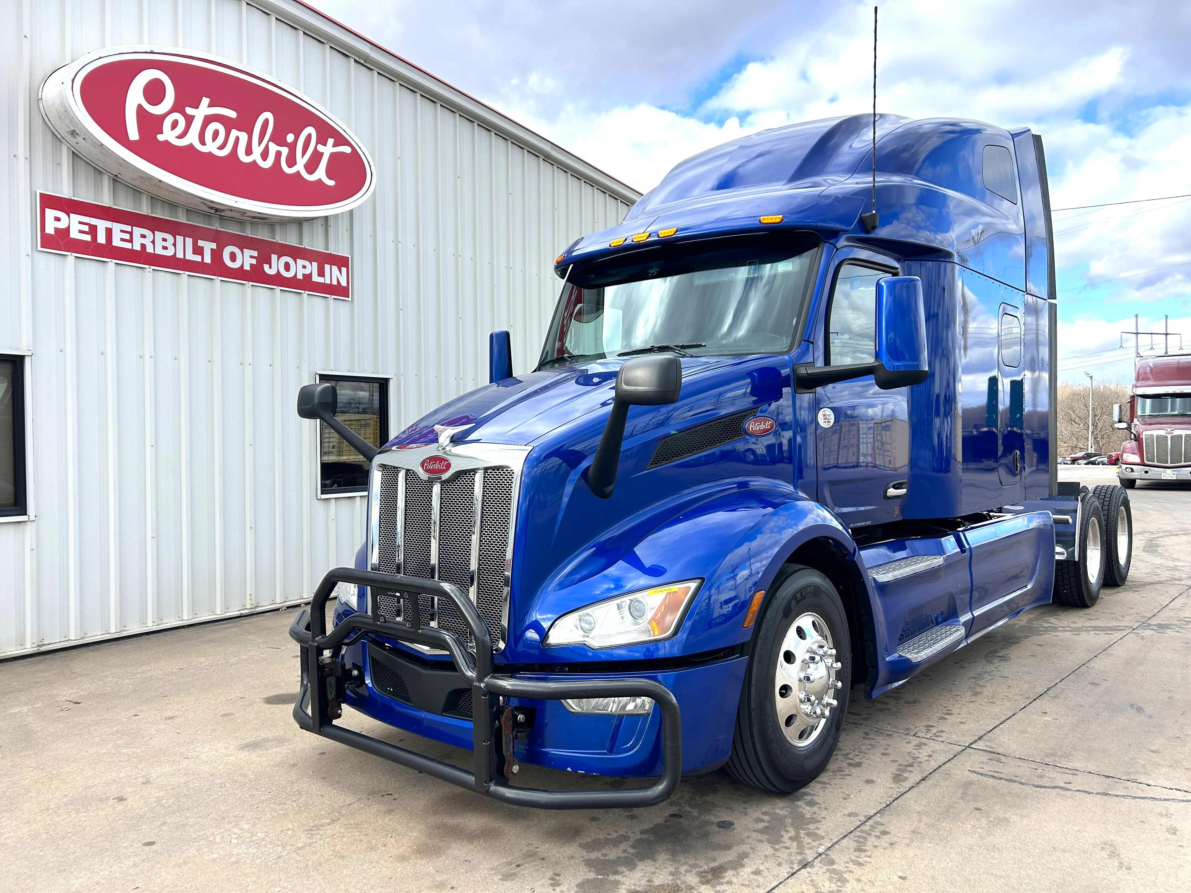 2023 Peterbilt 579 in Joplin, MO