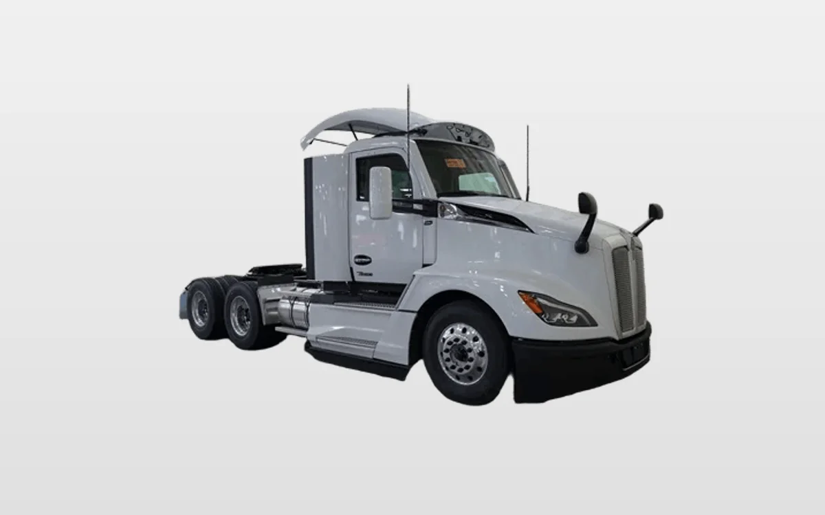 2027 Kenworth T680 - image 1