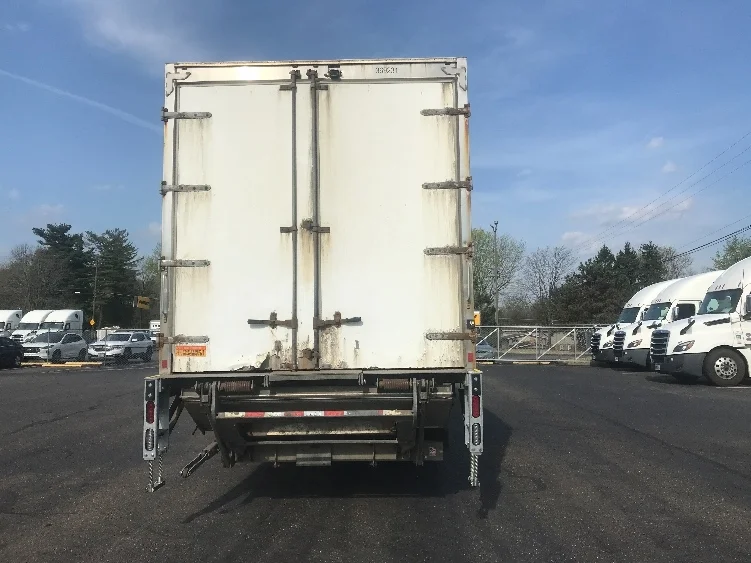 2020 Freightliner eM2 in Akron, OH — photo 7