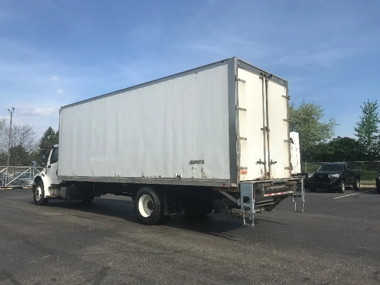 2020 Freightliner eM2 in Akron, OH — photo 6