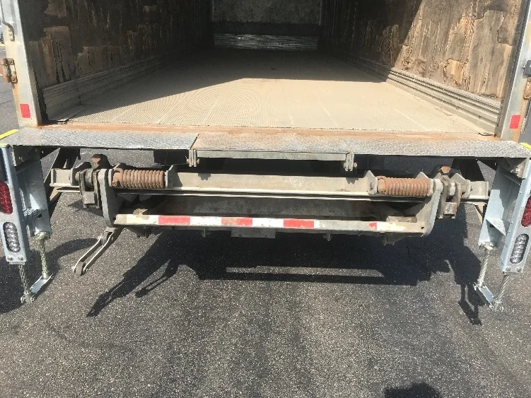 2020 Freightliner eM2 in Akron, OH — photo 10