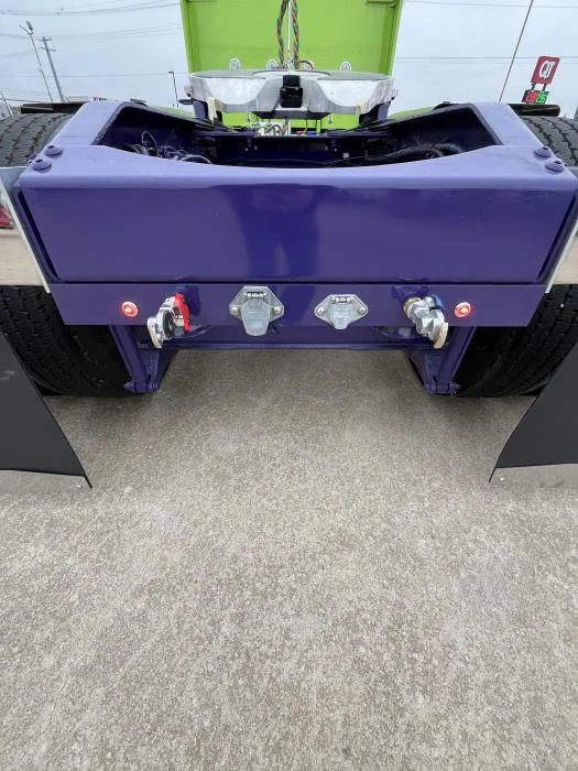 2022 Peterbilt 389 - image 13