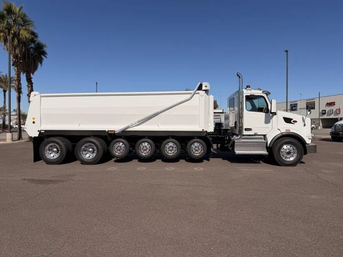 2026 Peterbilt 567 - image 10