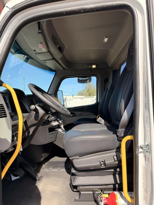 2026 Peterbilt 567 - image 18