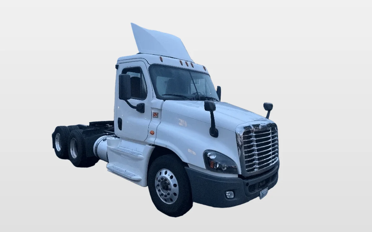 2018 Freightliner - image 1