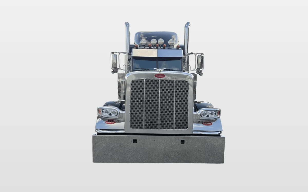 2023 Peterbilt 389 - image 1