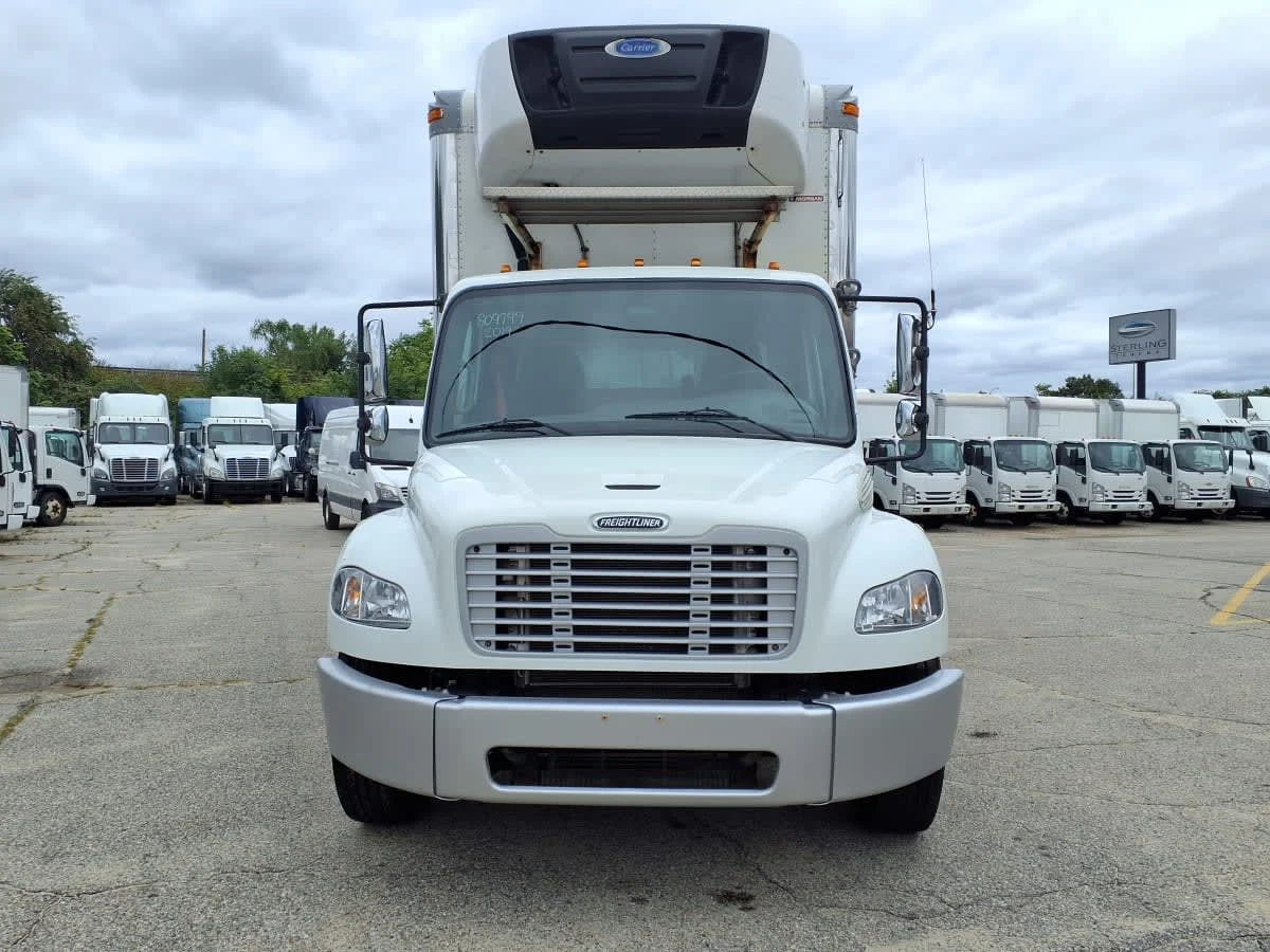 2019 Freightliner M2 106 in Warwick, RI — photo 2