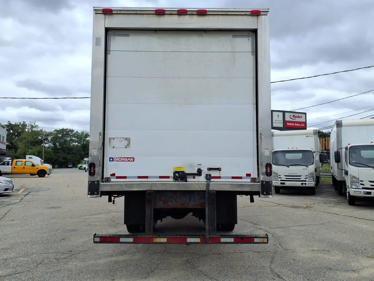2019 Freightliner M2 106 in Warwick, RI — photo 5