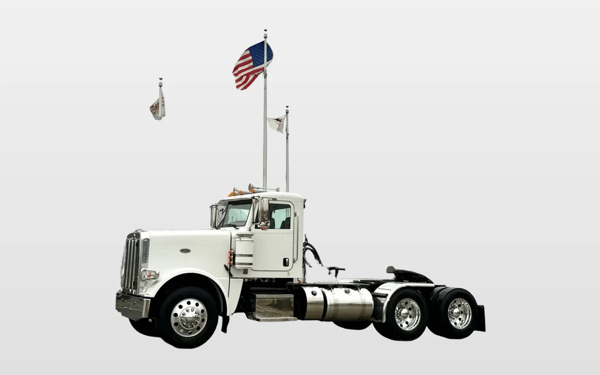 2023 Peterbilt 389 - image 1