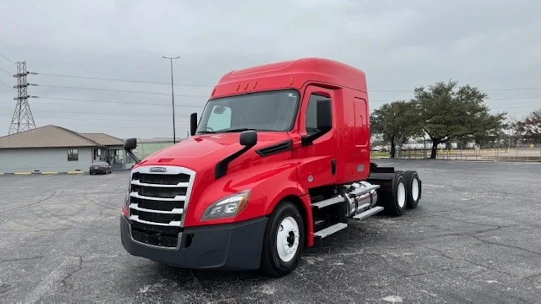2020 Freightliner Cascadia in Tulsa, OK