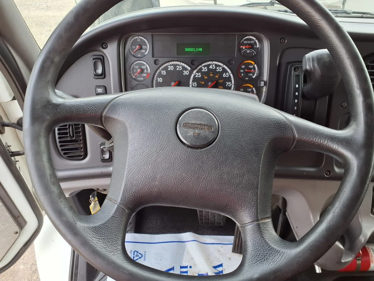 2020 Freightliner M2 106 in Greenville, SC — photo 11